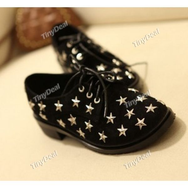 Rivets Casual